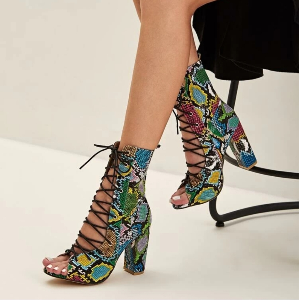 Snakeskin Set Lace-up Front Chunky Sandal Boot w/ Snakeskin Print Flap Bag New